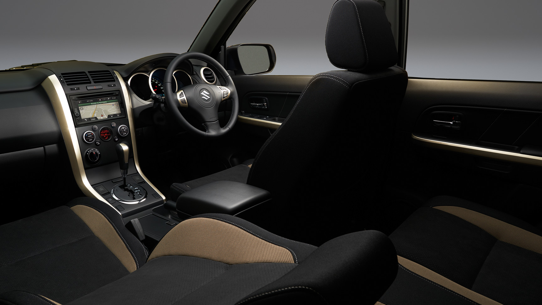 _GrandVitara-3160x1720-_0019_Interior